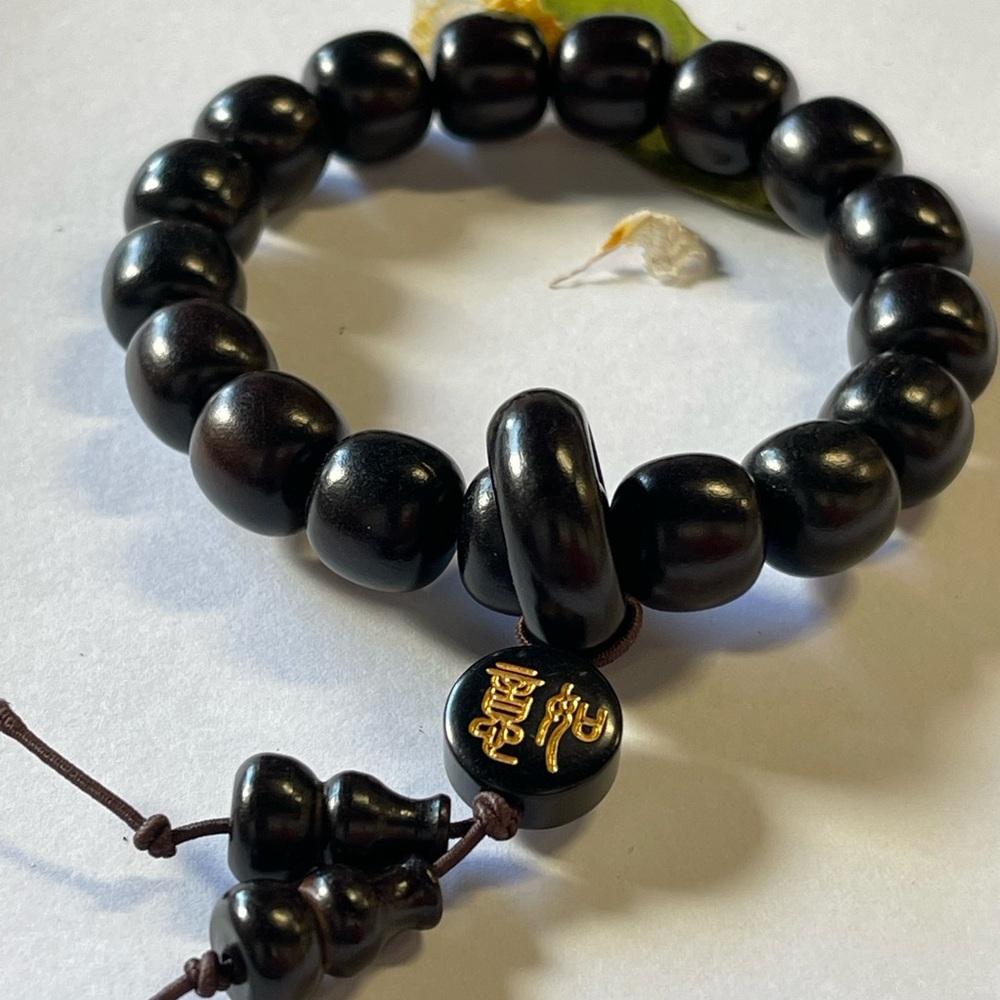 Agarwood Beaded Bracelet With Certificate From Vietnam